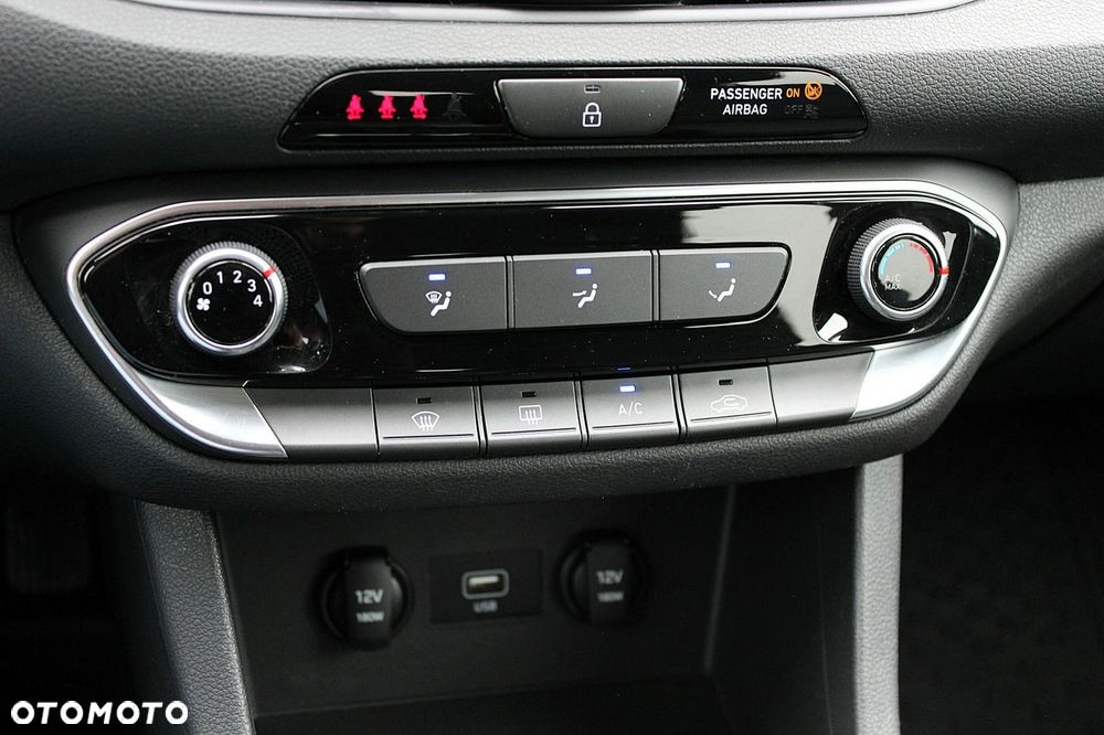 Hyundai i30 1.0 T-GDI Modern - 16