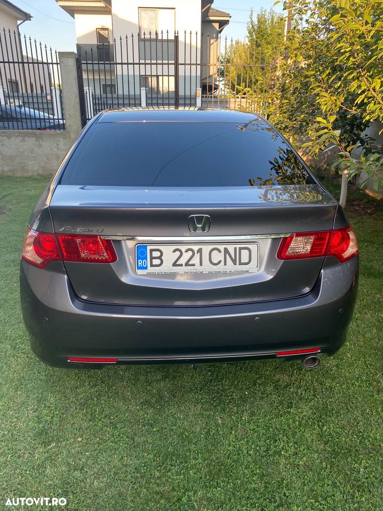 Honda Accord - 7
