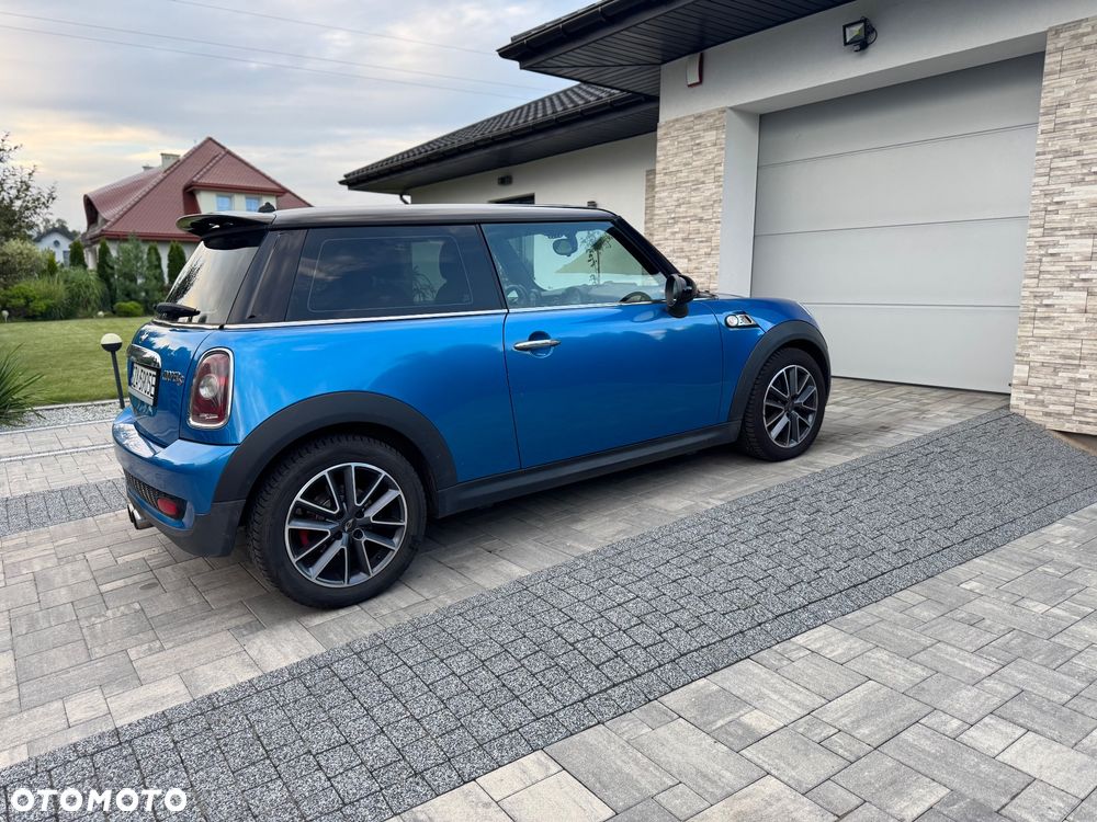 MINI ONE Standard - 8