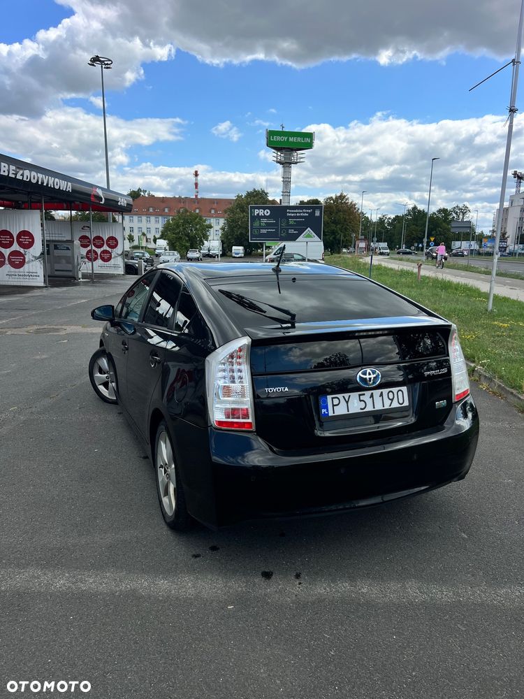 Toyota Prius - 9
