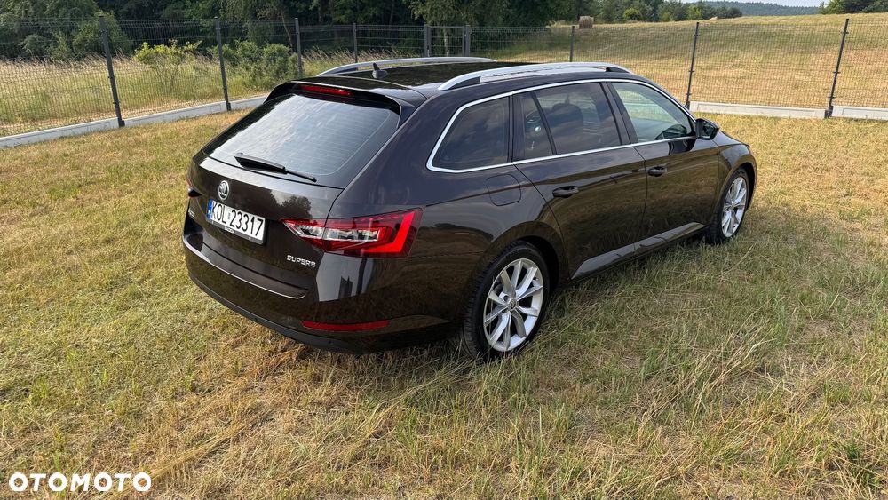 Skoda Superb 2.0 TDI DSG Style - 7