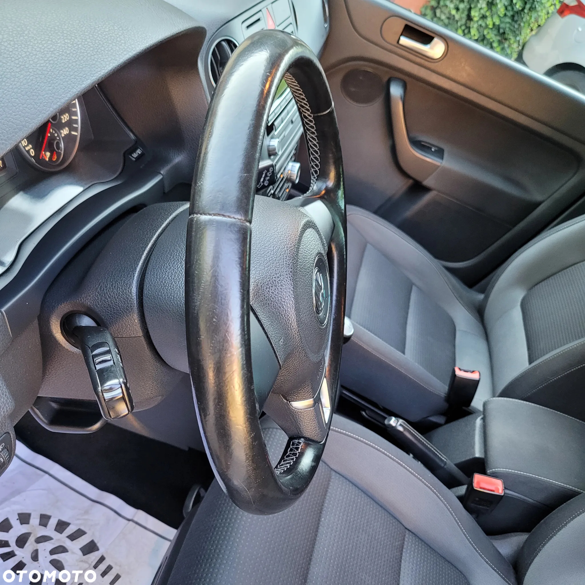 Volkswagen Golf Plus 1.6 TDI DPF Team - 16