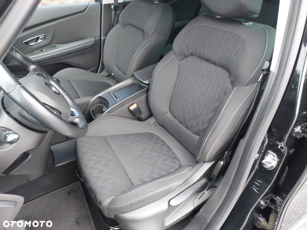 Renault Scenic ENERGY TCe 140 LIMITED - 21