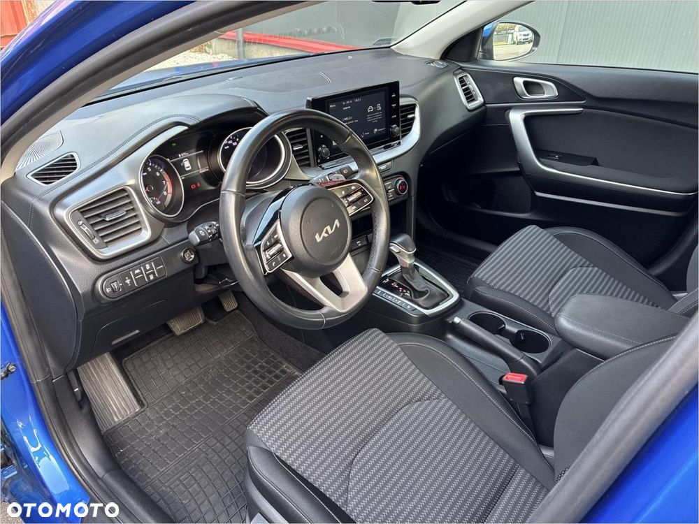 Kia Ceed 1.5 T-GDI M DCT - 16