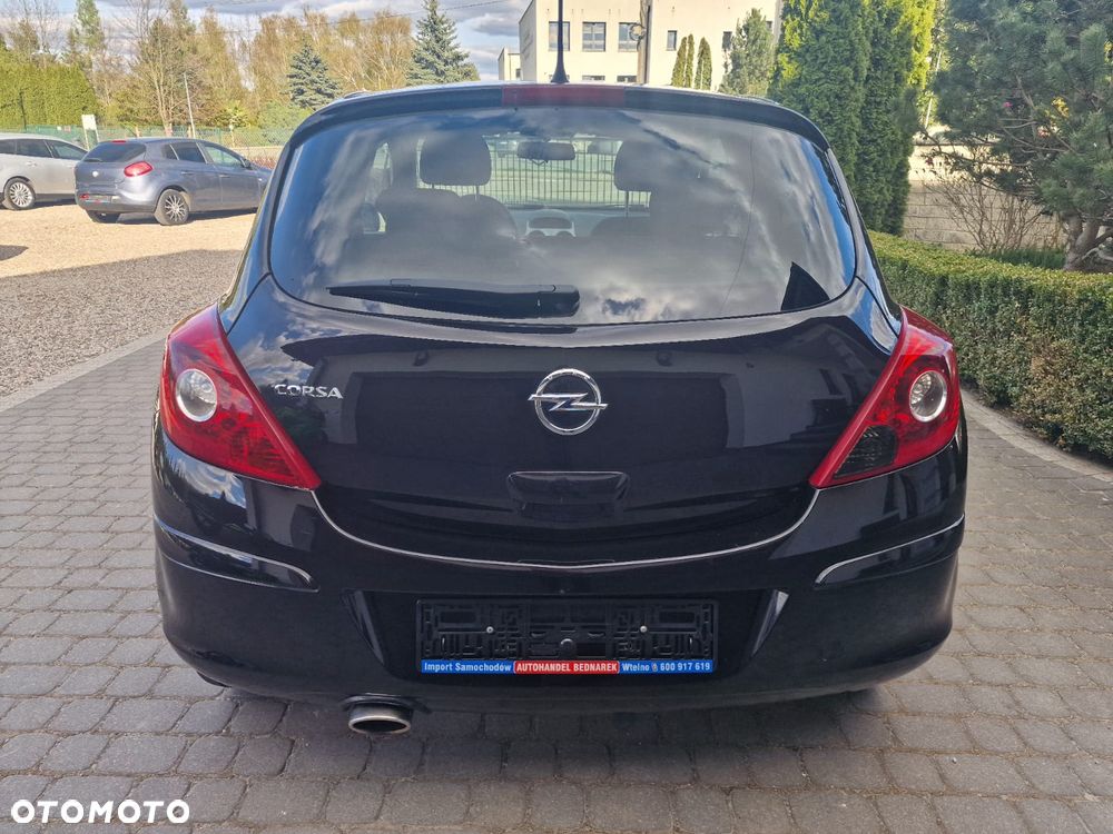 Opel Corsa 1.2 16V Enjoy - 5