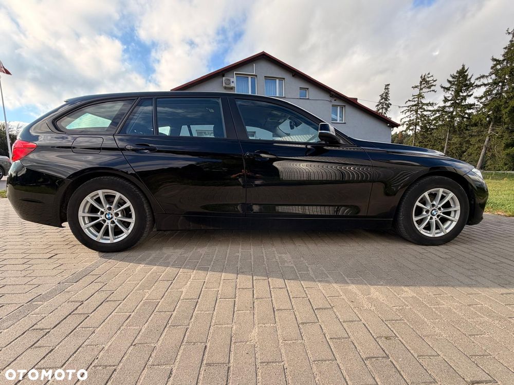 BMW Seria 3 318d - 5