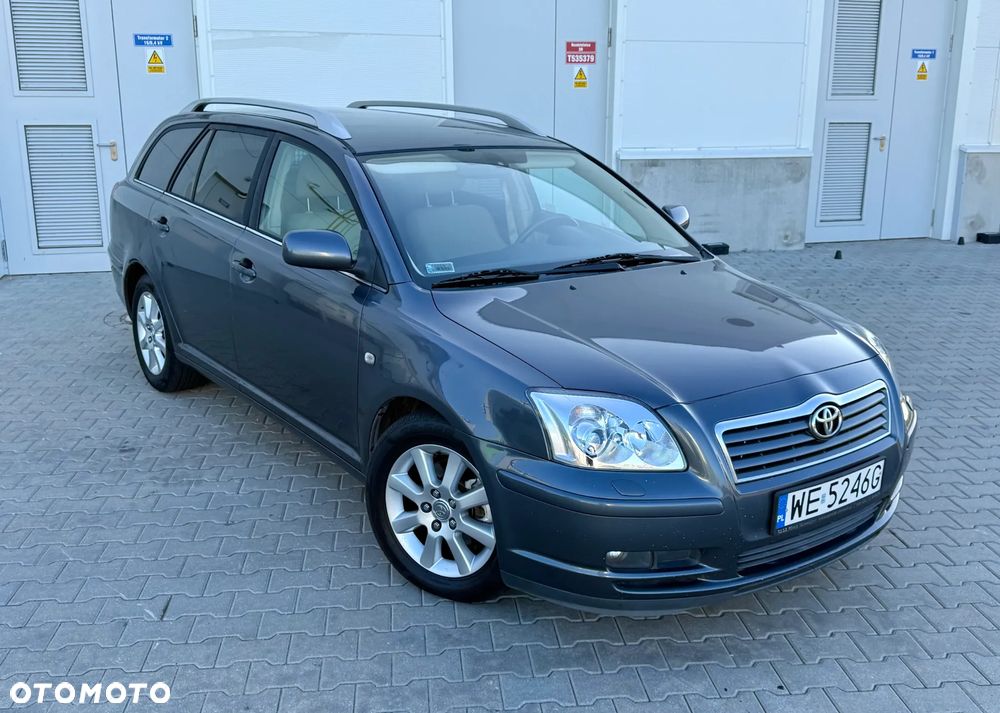Toyota Avensis 2.2 D-4D Prestige - 2