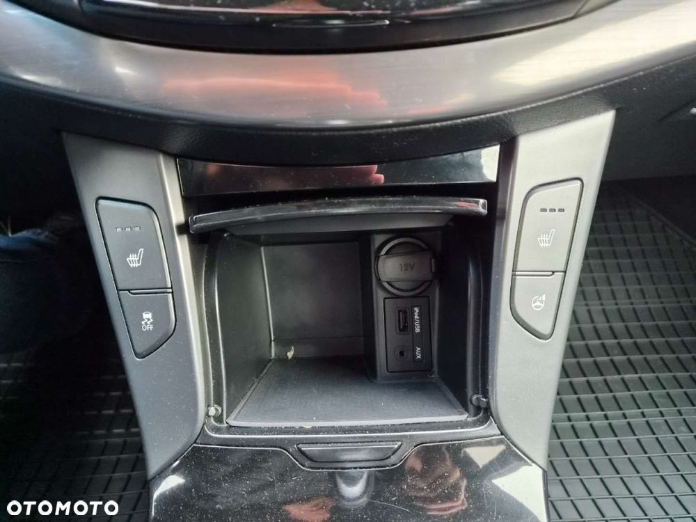Hyundai i40 - 15