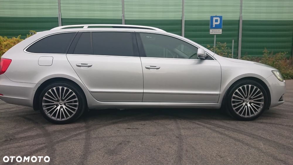 Skoda Superb 2.0 TDI 4x4 L&K DSG - 4