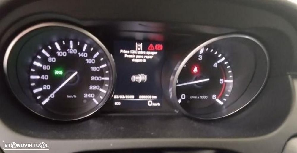 Land Rover Discovery Sport - 5