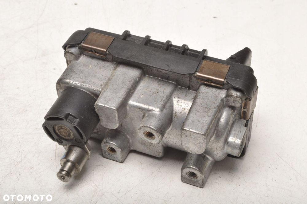 BMW E90 E60 E87 E88 E82 2.0D NASTAWNIK TURBINY 6NW009660 G-004 51tys km!!!! - 1