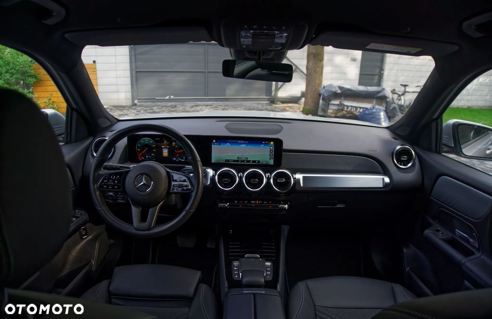Mercedes-Benz GLB 200 7G-DCT Style - 8