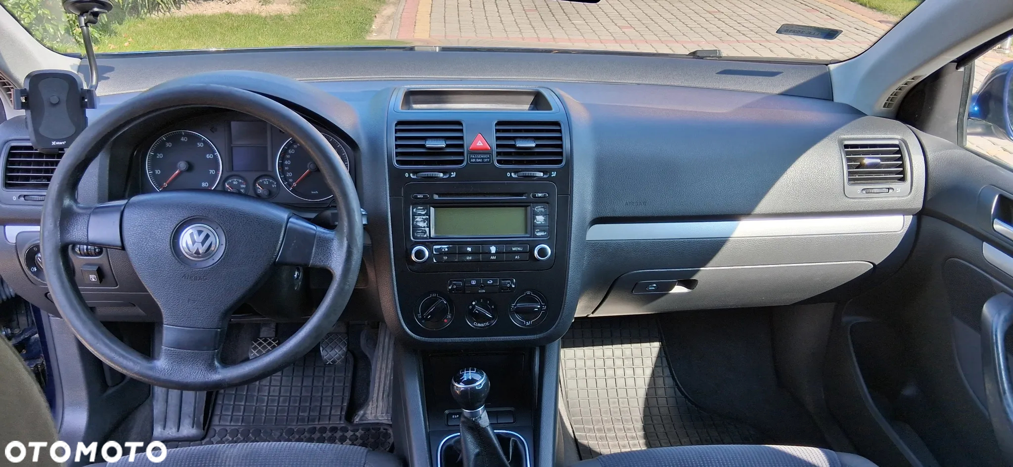 Volkswagen Jetta 1.6 Comfortline - 3
