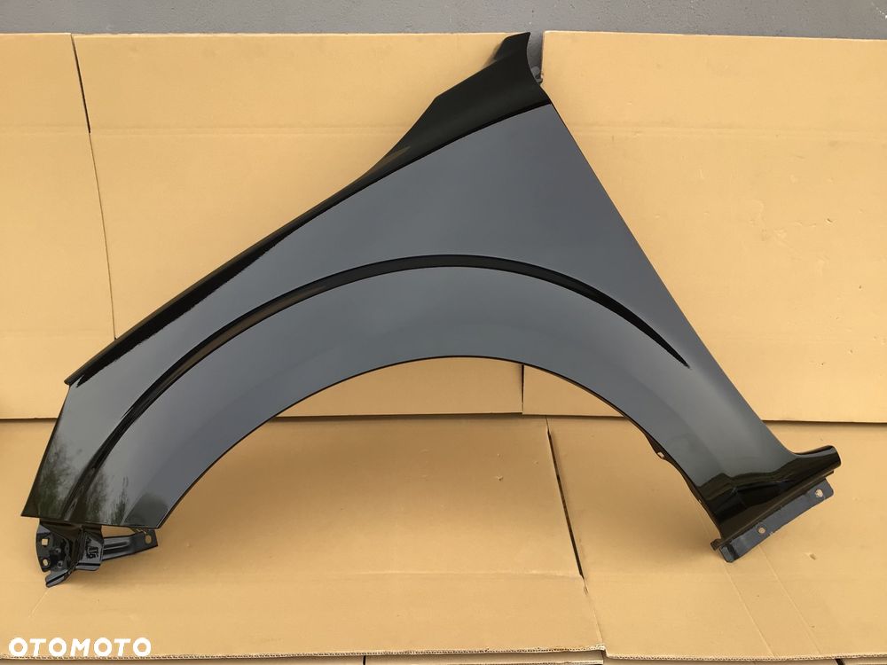 Błotnik przedni lewy Nissan Navara D23 NP300 kod G42