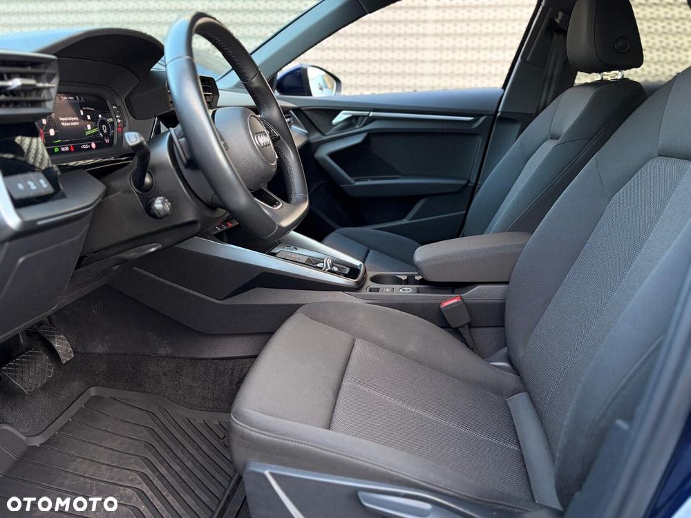 Audi A3 Sportback 30 TDI S tronic - 14