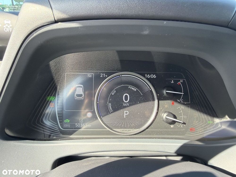 Lexus UX 250h GPF Business 2WD - 10