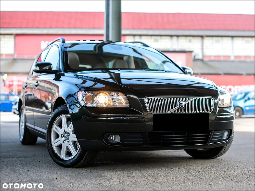 Volvo V50 - 1