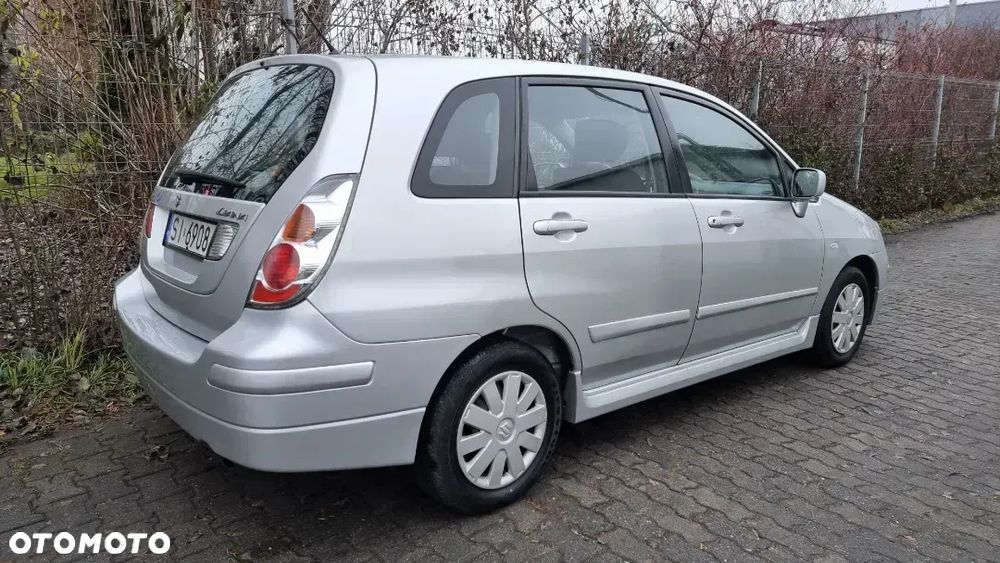 Suzuki Liana 1.6 - 6