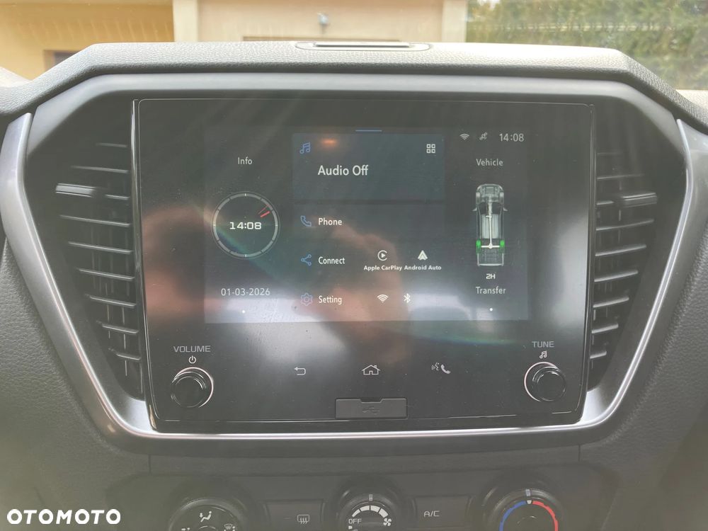 Isuzu D-Max 1.9 EC LS - 12