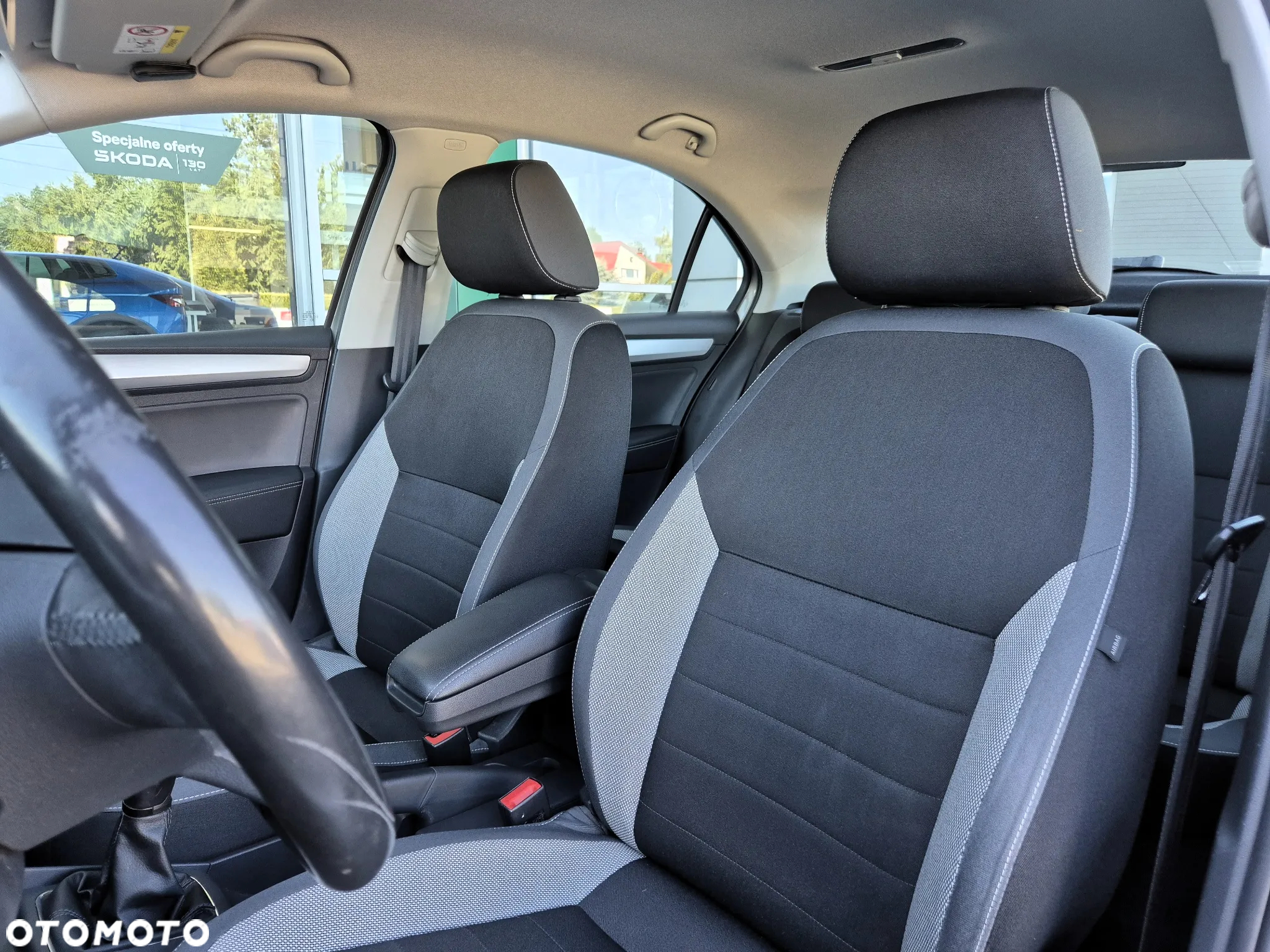 Skoda RAPID 1.0 TSI Ambition - 12
