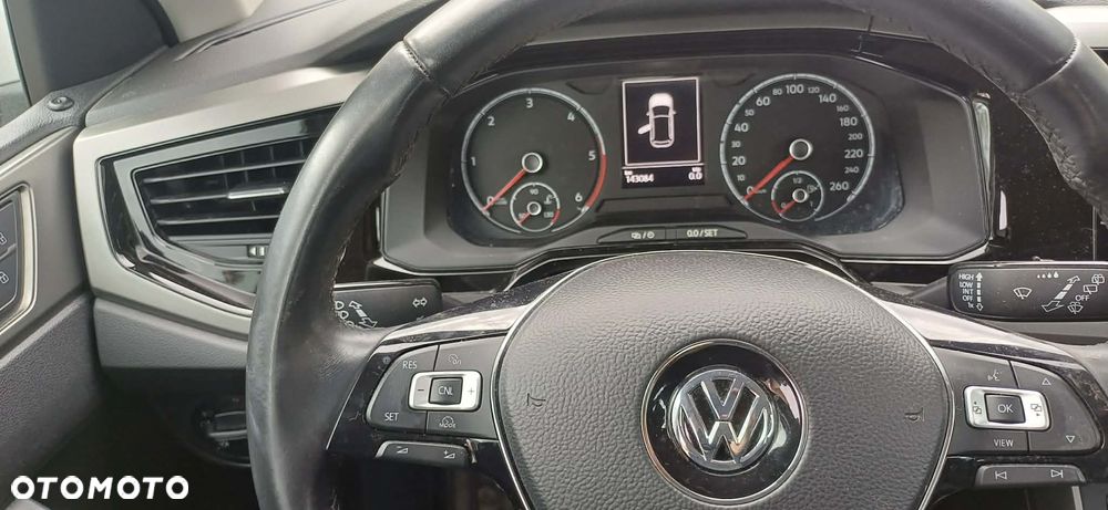 Volkswagen Polo 1.6 TDI SCR beats - 14