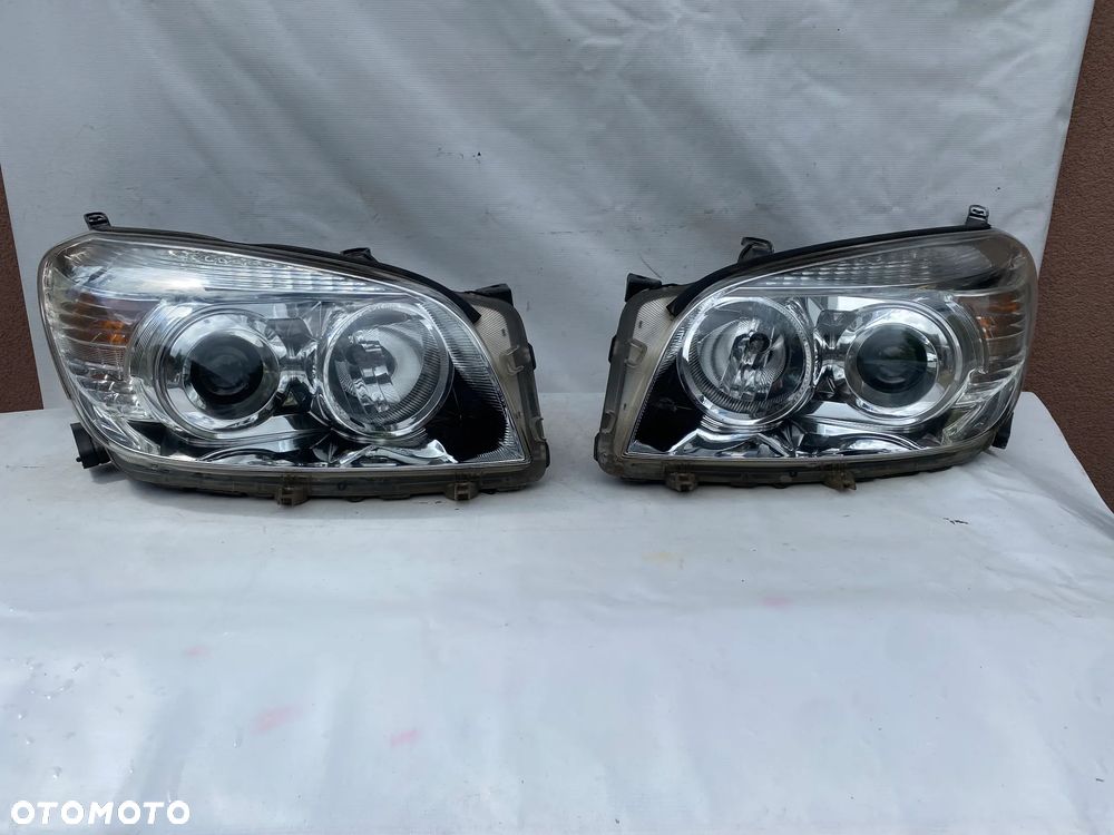 lampy rav4 III przed liftem komplet eu całe - 2