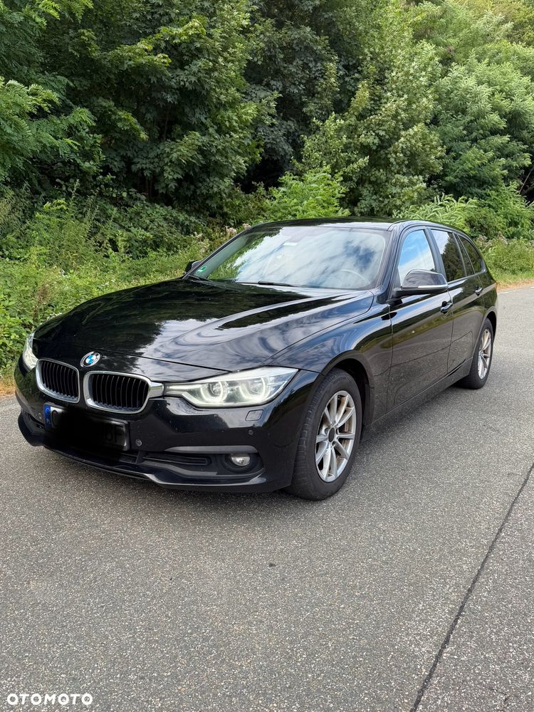 BMW Seria 3 318d - 2