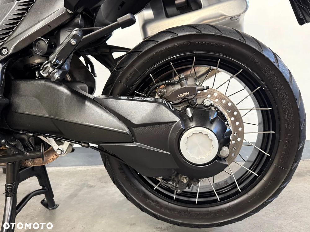 Honda VFR - 11