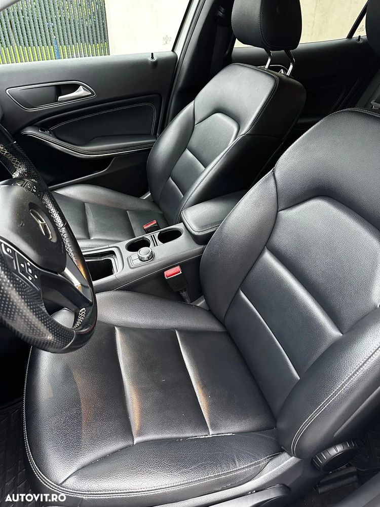 Mercedes-Benz GLA - 4