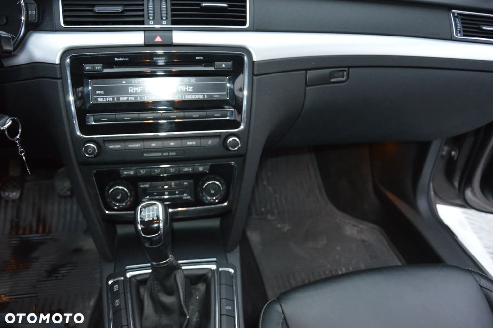 Skoda Superb 1.8 TSI Exclusive - 14