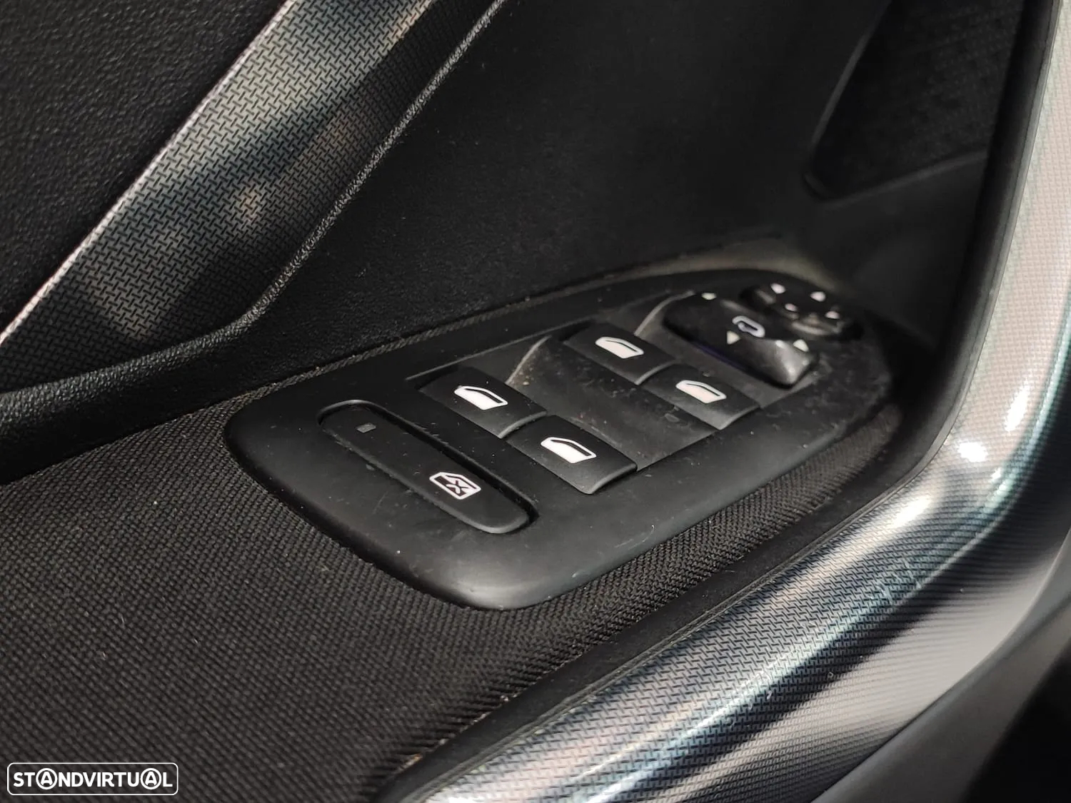Peugeot 2008 1.4 HDi Allure - 19