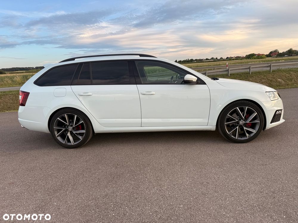 Skoda Octavia 2.0 TDI RS DSG EU6 - 8