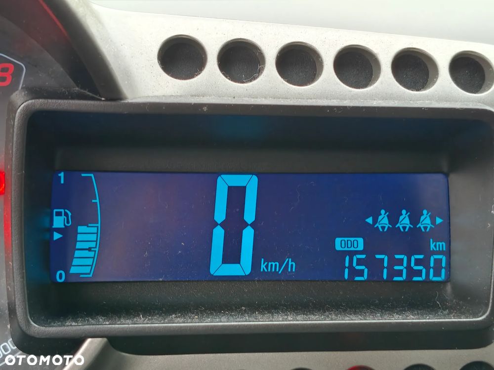 Chevrolet Aveo - 25