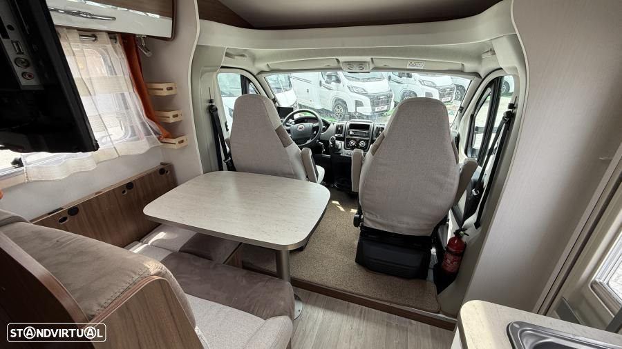 Pilote Essential P650 Cama Central - 6