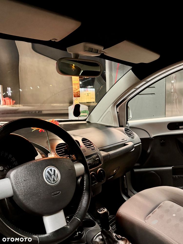 Volkswagen New Beetle 1.6 United - 13