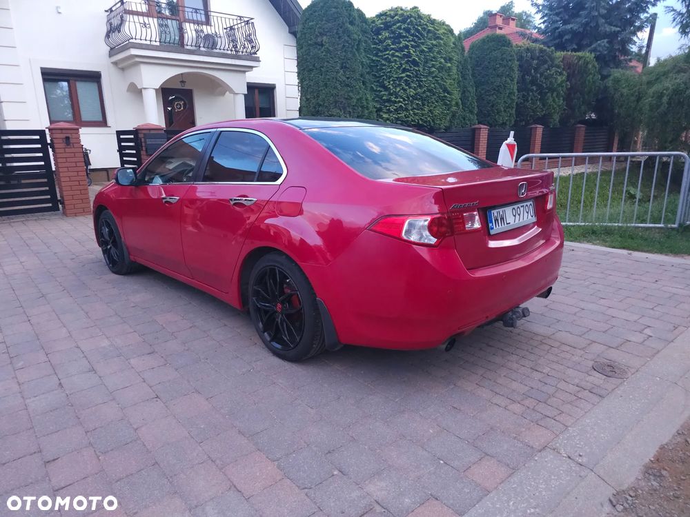 Honda Accord - 2