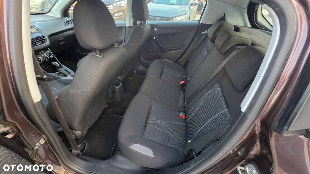 Peugeot 208 1.4 VTi Active - 12