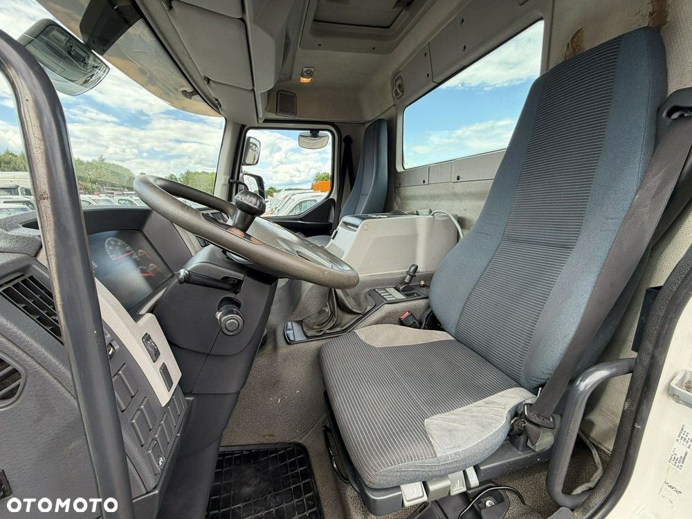 Volvo FE 26.300 Hakowiec Napęd  6x2 Oś Skrętna - 21