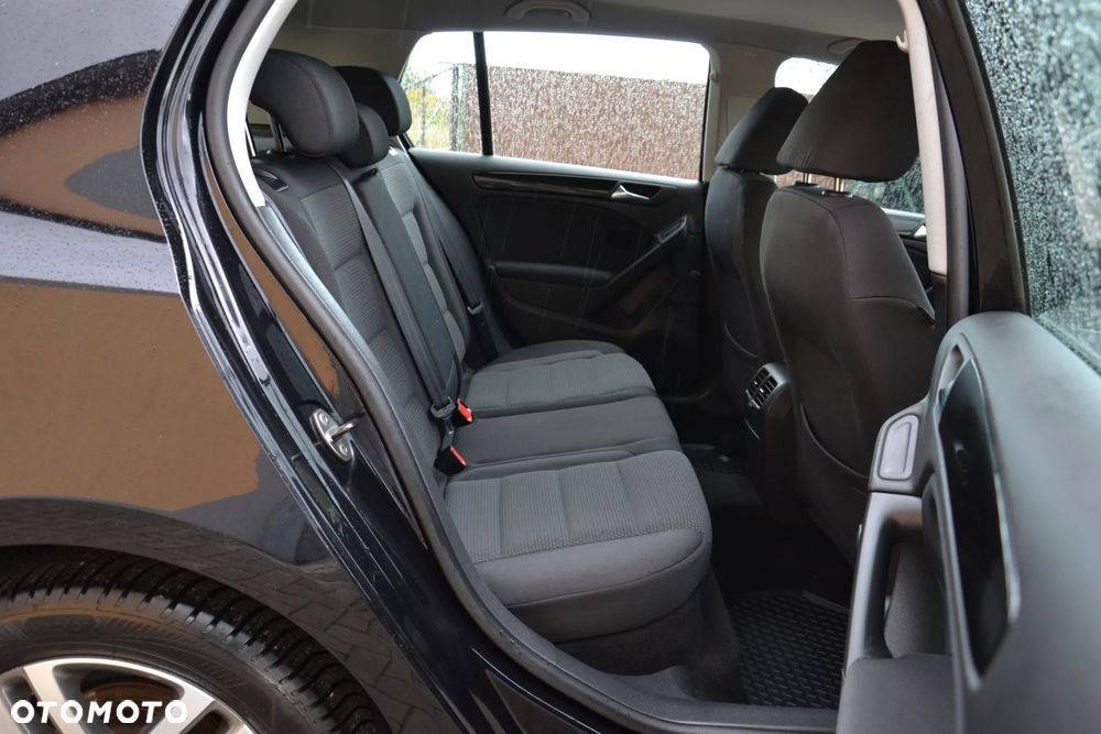 Volkswagen Golf VI 1.4 Comfortline - 32