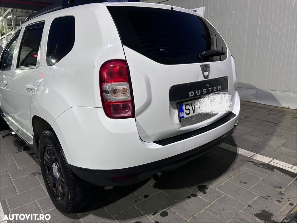Dacia Duster 1.5 dCi 4x2 Laureate - 2