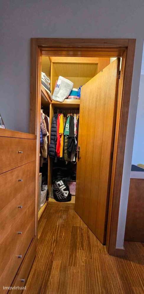 Apartamento T2 C/ Garagem - Grande imagem: 3/27