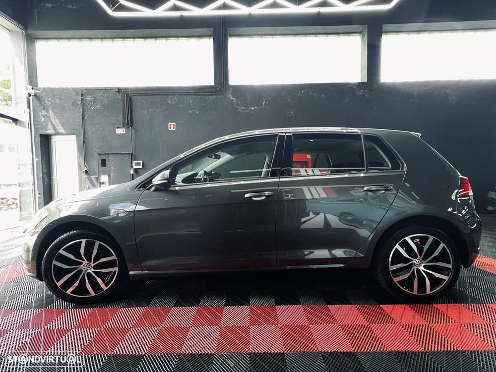 VW Golf 1.6 TDI Confortline - 14