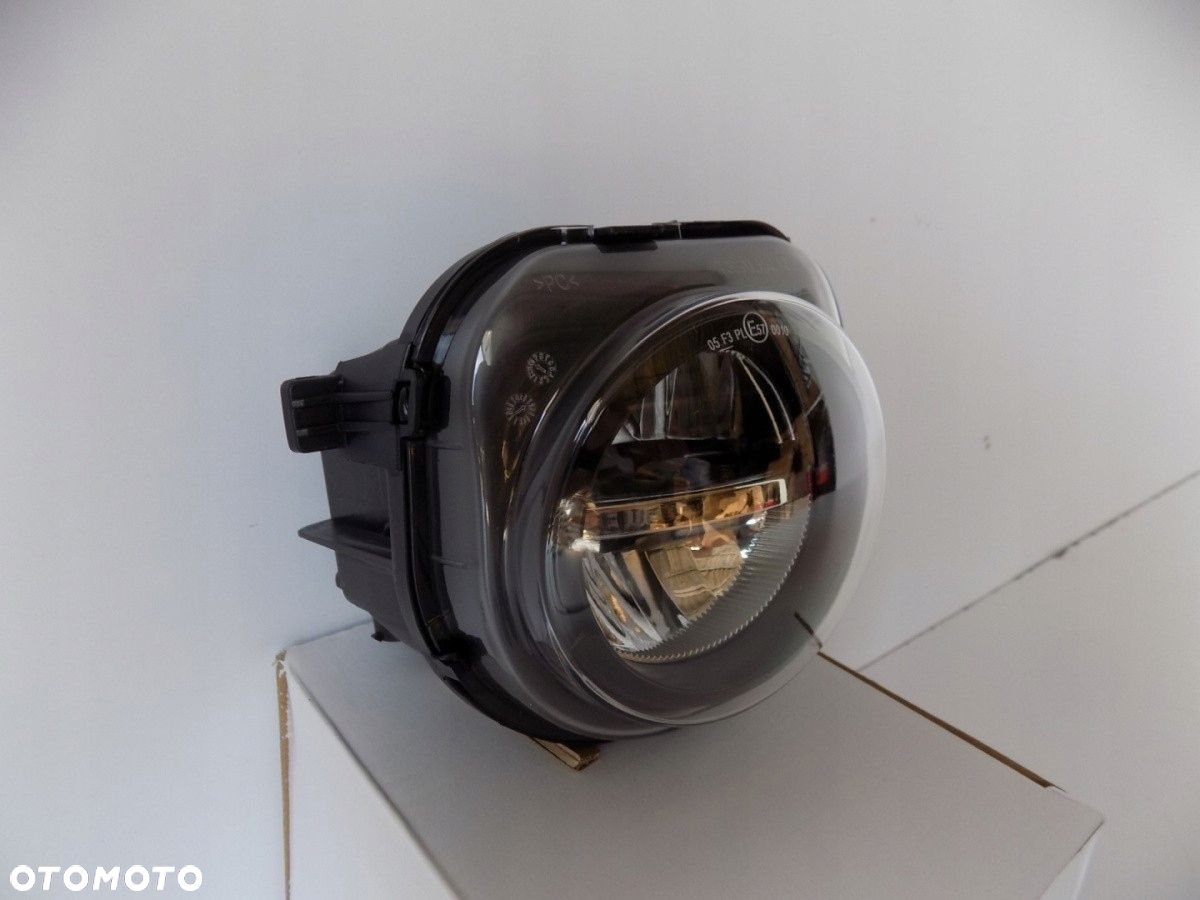 BMW 5 F07/F10/F11 LCI Halogen Prawy Led - 4390 - 4