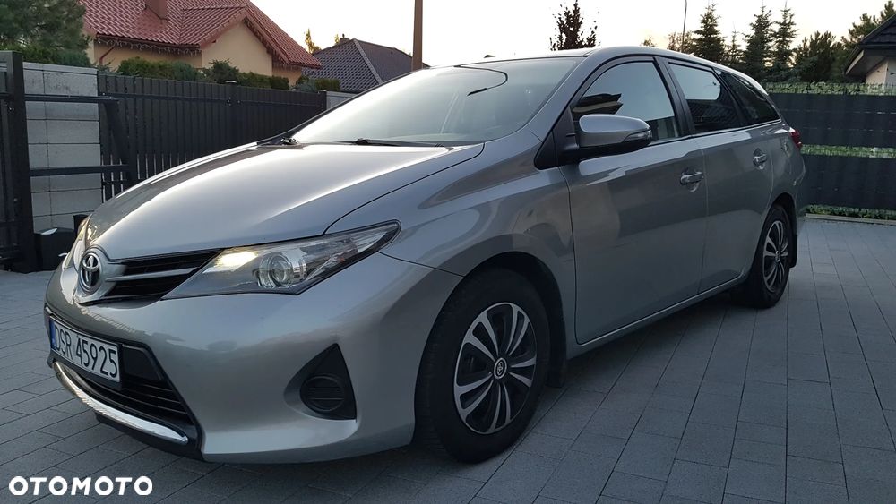 Toyota Auris 1.4 D-4D Comfort - 25