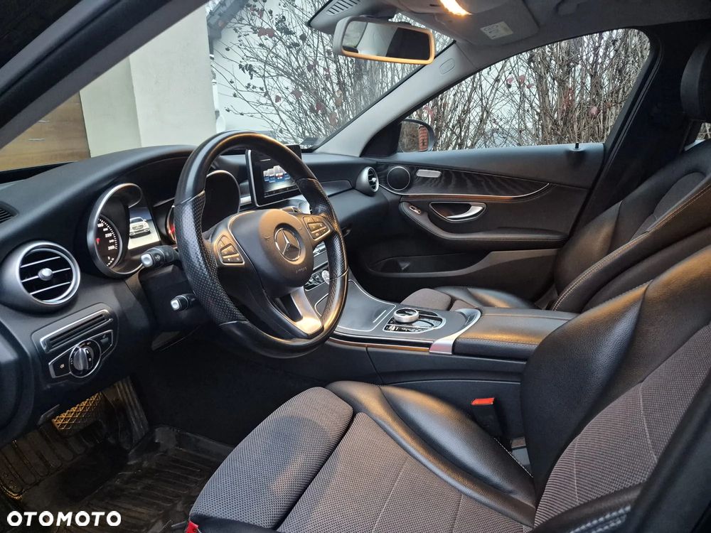 Mercedes-Benz Klasa C 200 7G-TRONIC - 6