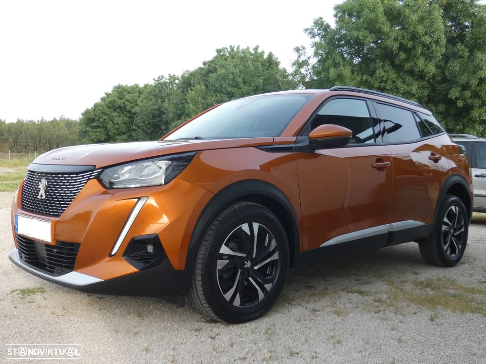 Peugeot 2008 1.2 PureTech Allure Pack - 4