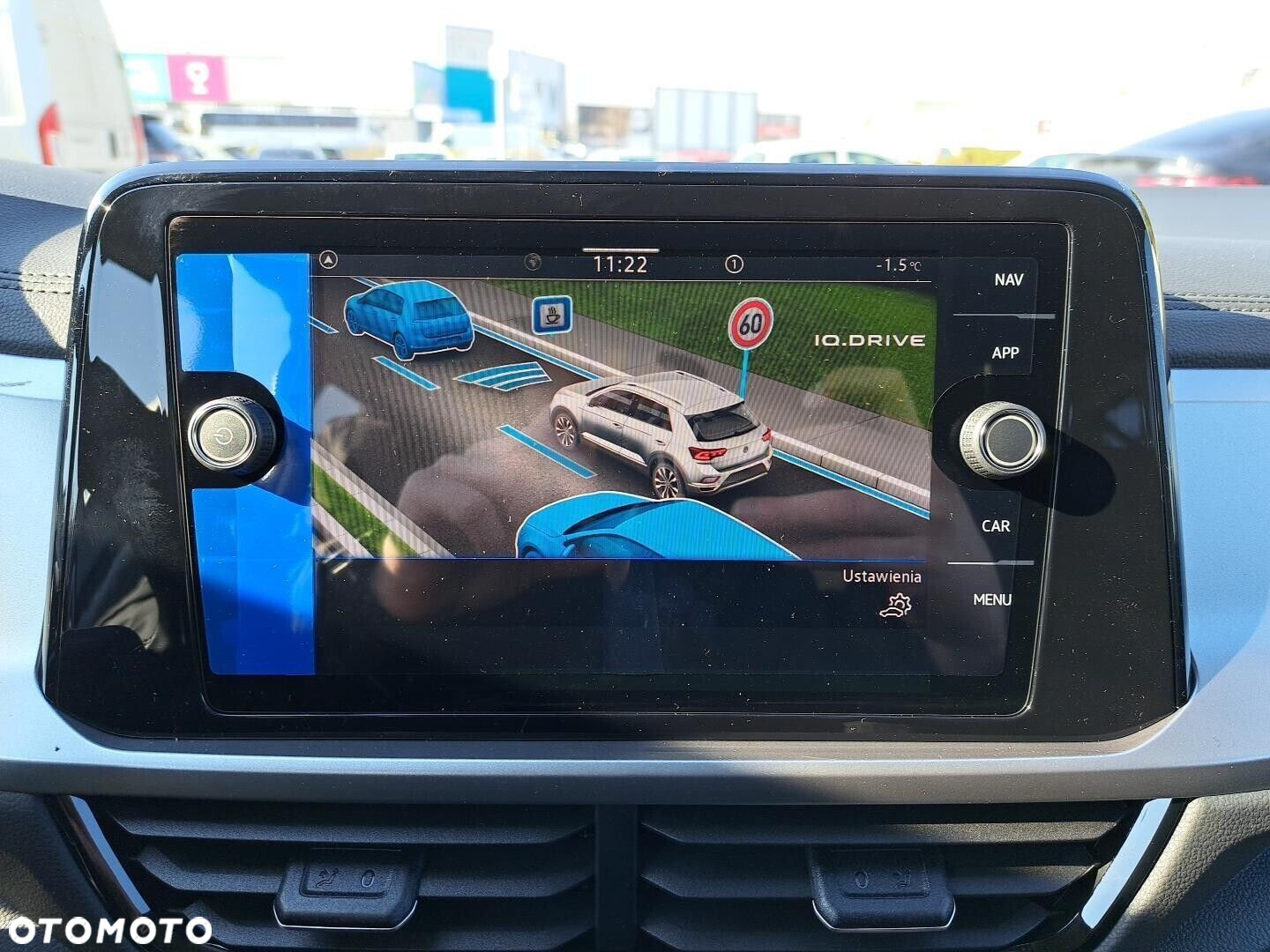 Volkswagen T-Roc 1.5 TSI Life Plus DSG - 13