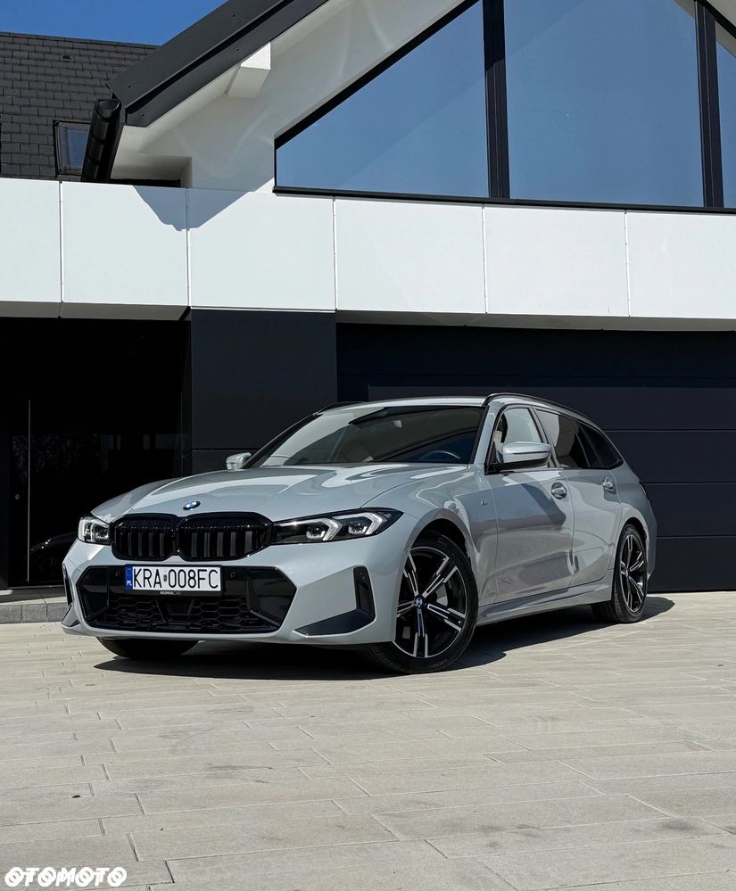 BMW Seria 3 330i xDrive M Sport - 13