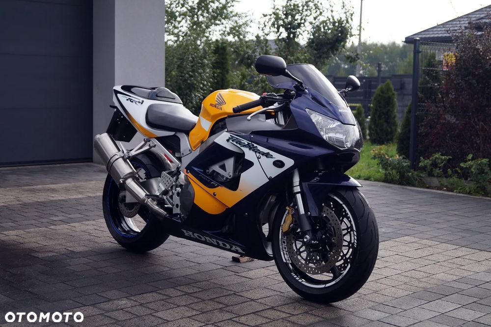 Honda CBR - 4