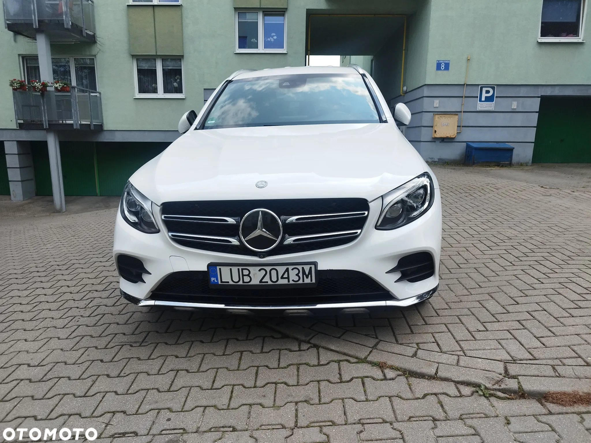 Mercedes-Benz GLC 220 d 4Matic 9G-TRONIC AMG Line - 4
